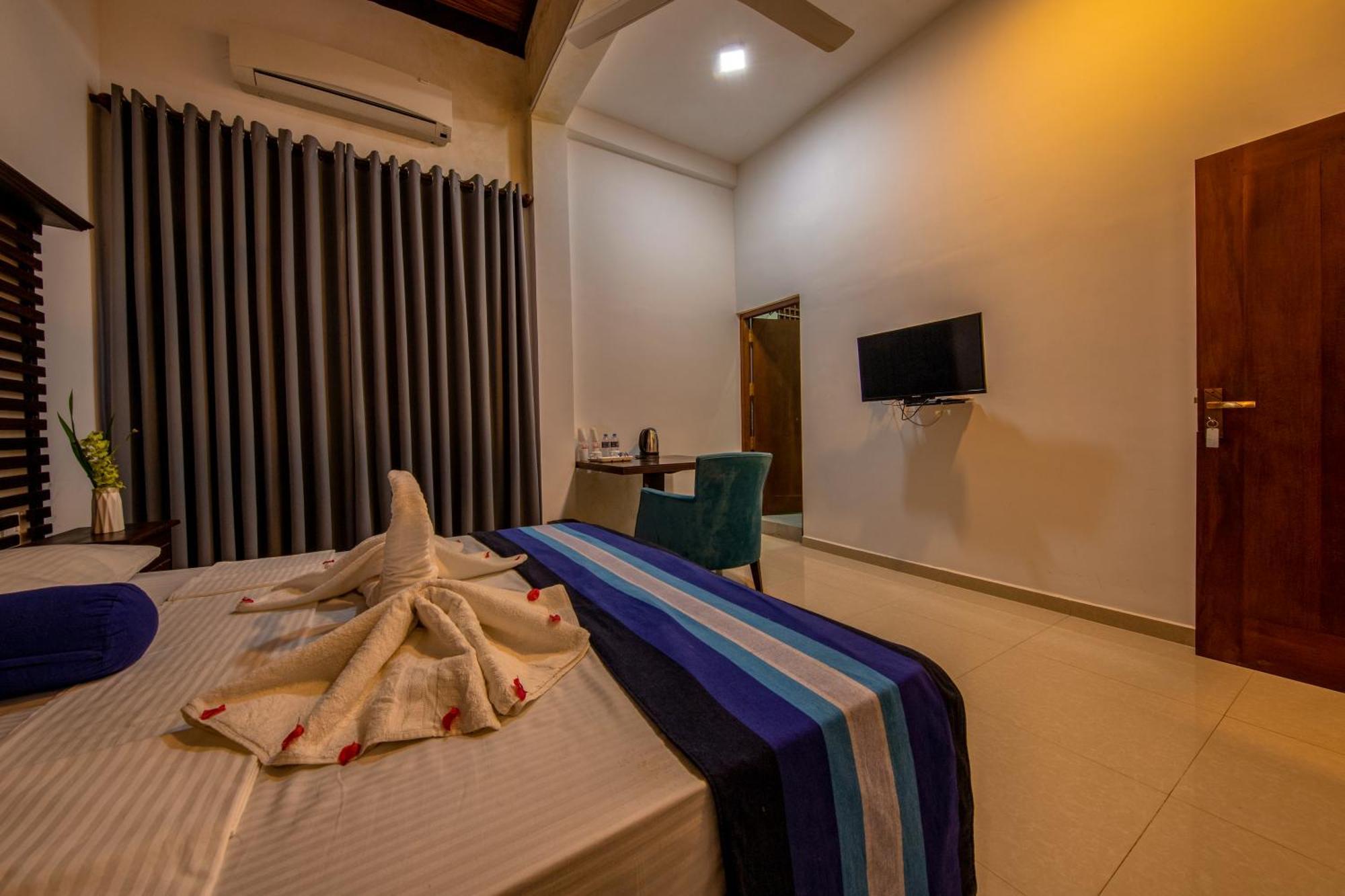 Owinmo Hotel & Reception Hall Galle Exterior photo